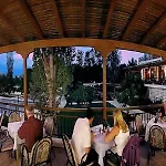 Hotel Irinna