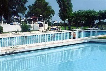 Irinna Hotell Svoronata