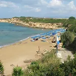 Irinna Hotel Svoronata