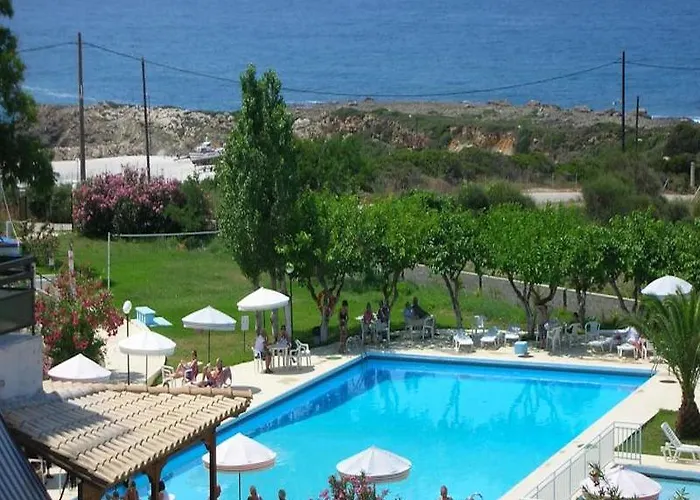 Irinna Hotell Svoronata