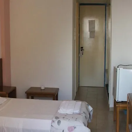 Irinna 3*