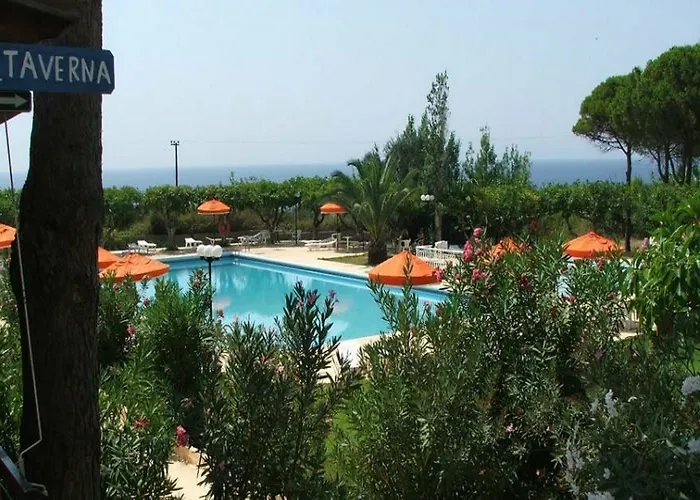 Otel Irinna Svoronata