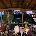 Irinna Hotel